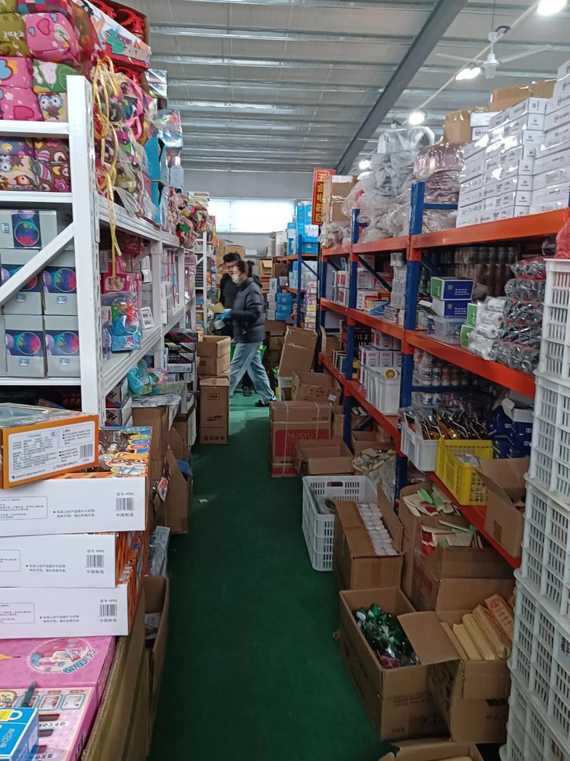 智慧仓储新生态 日用百货洗化用品与儿童玩具的一站式配送解决方案